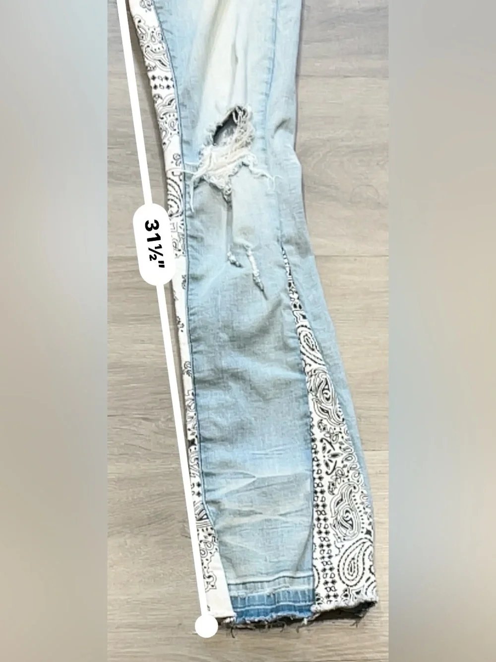 Rockstar Original Mens Bandana Flare Jeans Light Wash Distressed Blue 30x31.5